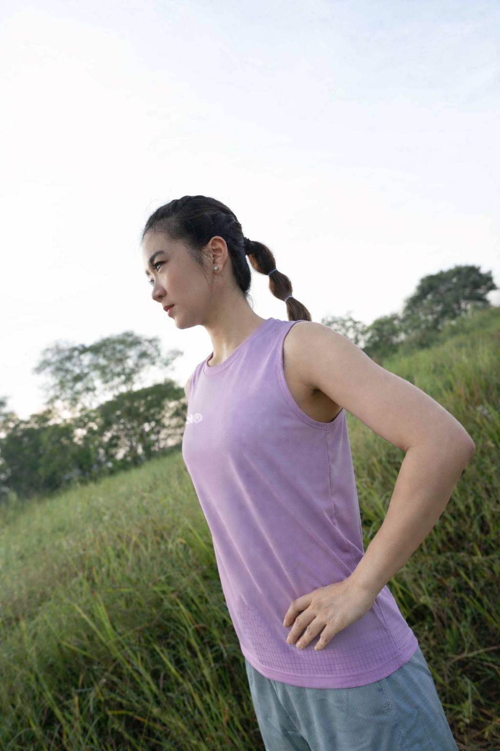 Basic Series New Colour [NEW] – Women Sleeveless – Running Sports Jersey Kaos Lari Wanita Kniel Anti UV Quick Dry - Detail