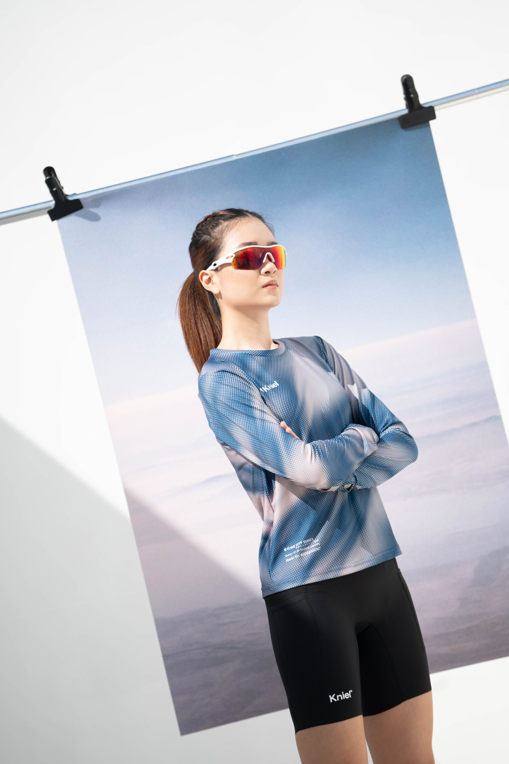 Jakarta Series Vol 3 [NEW] Women Long Sleeve – Kniel Movement Collection