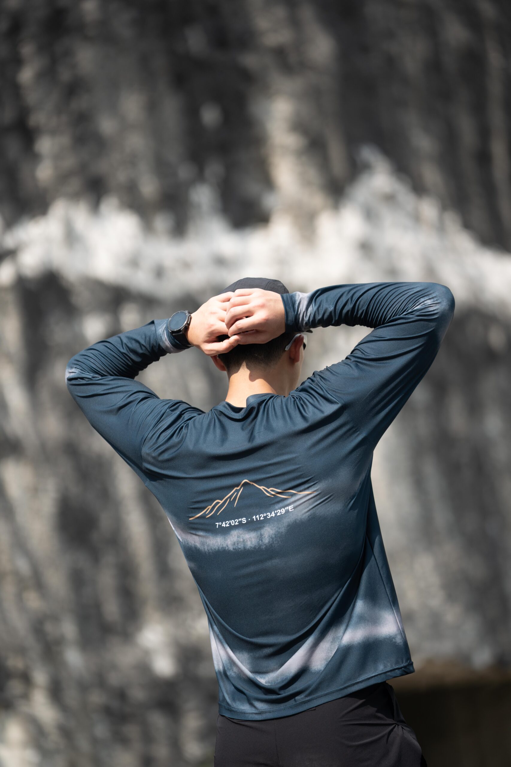 Mantra 116 Elevation Series [NEW] Men Long Sleeve – Jersey Olahraga Pria Kniel Collection - Detail