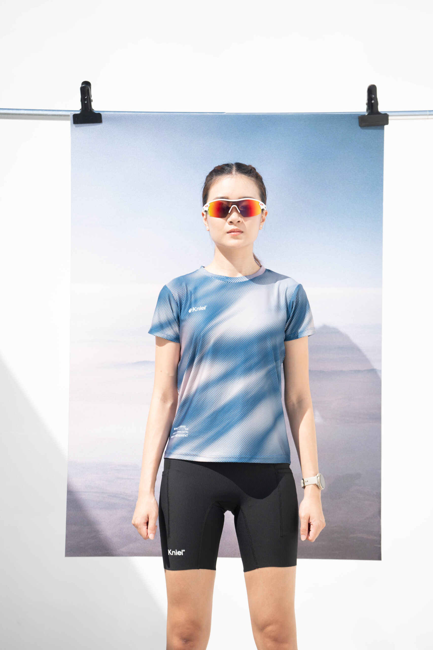 Jakarta Series Vol 3 [NEW] Women Short Sleeve – Jersey Olahraga Wanita Kniel Movement Collection - Detail